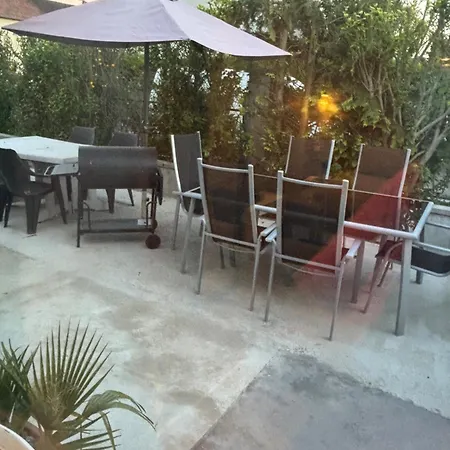 Maison Pour Les 24 H Du Mans Feriehus